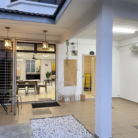 8Min Port Dickson Beach 17Pax Pet Friendly Exterior photo