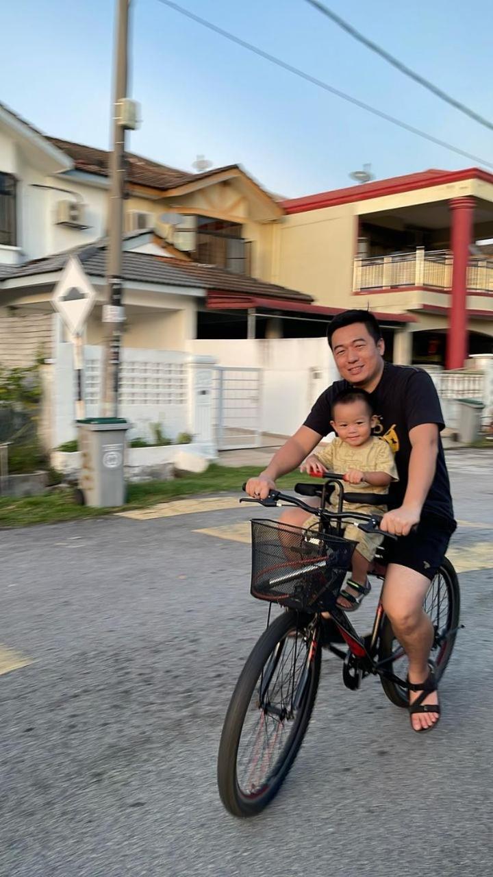 8min 17pax Pet Friendly